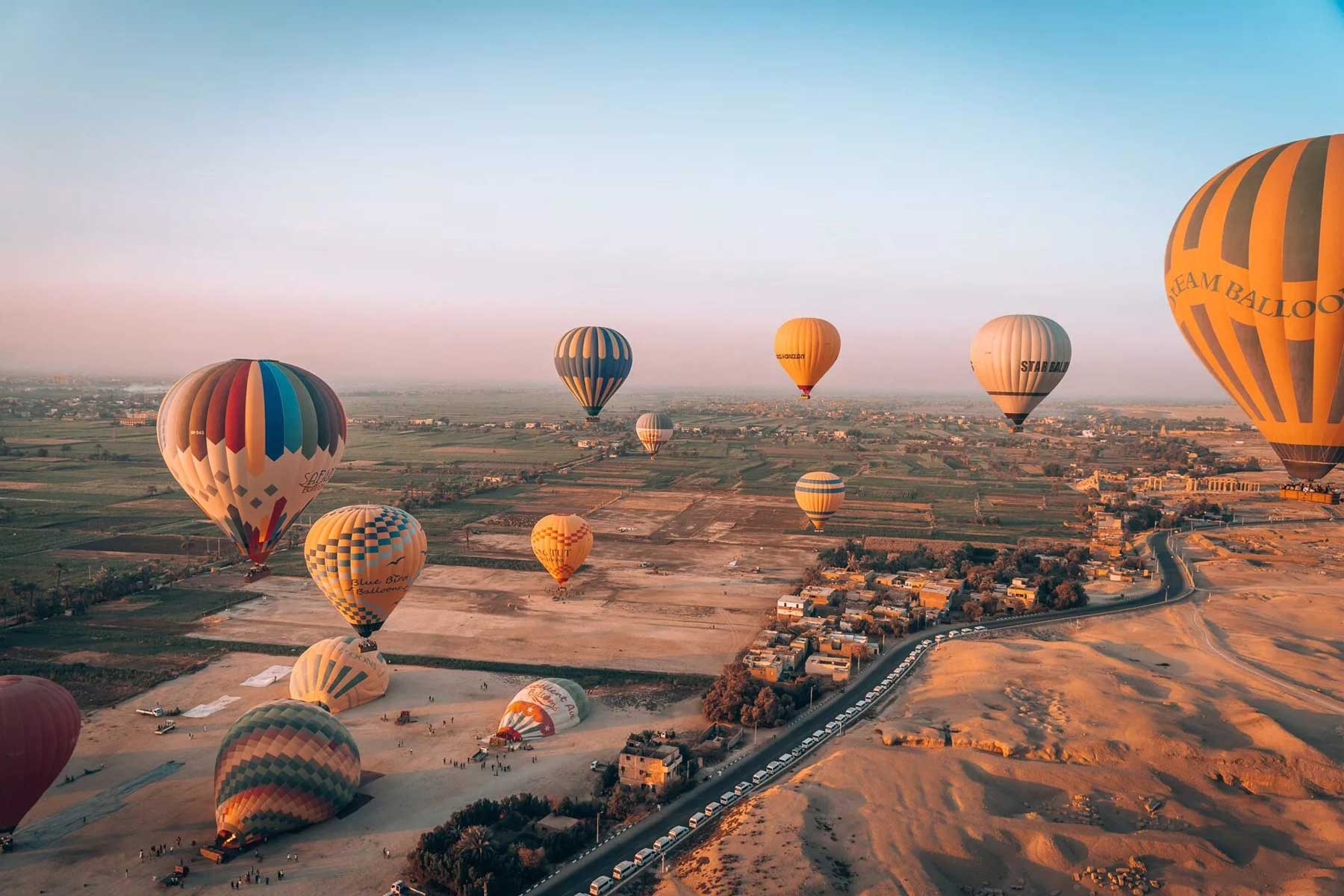 kingtutadBlog0 The Best Balloon Ride In Luxor